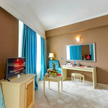 Phoenicia Grand 4*