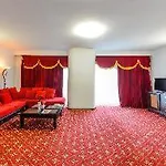 Phoenicia Grand