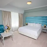 Ξενοδοχείο Phoenicia Grand