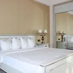Ξενοδοχείο Phoenicia Grand