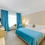 Phoenicia Grand