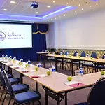 Hotell Phoenicia Grand 4*
