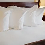 Phoenicia Grand Ξενοδοχείο 4*