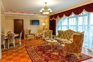 Phoenicia Grand 4*