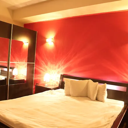 Hotel Phoenicia Grand