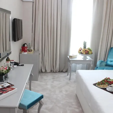 Phoenicia Grand Hotel