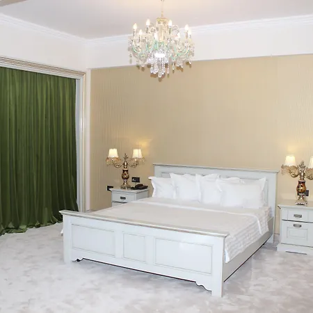 Phoenicia Grand 4* Bukarest