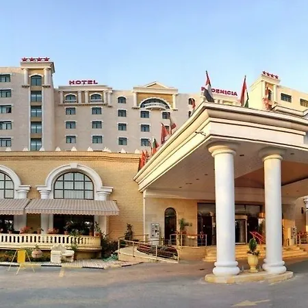 מלון Phoenicia Grand