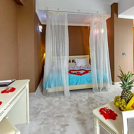 Phoenicia Grand 4* Bucharest