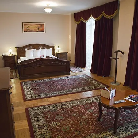 Phoenicia Grand 4* Bucharest
