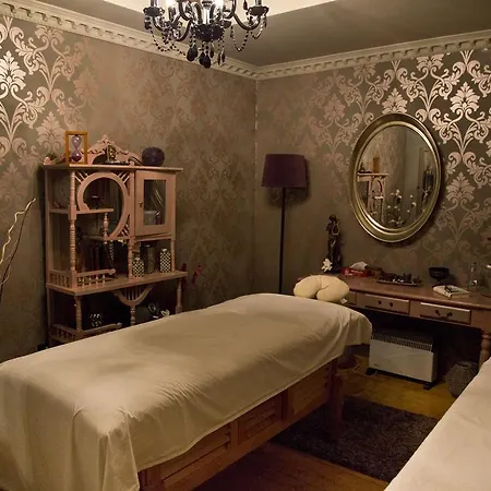 Hotel Phoenicia Grand 4*