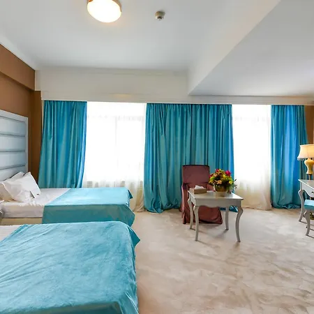Hotel Phoenicia Grand Bucharest
