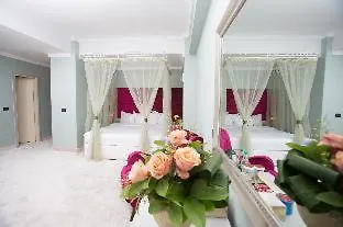 Phoenicia Grand Бухарест