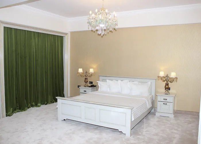 Phoenicia Grand 4* Bukarest