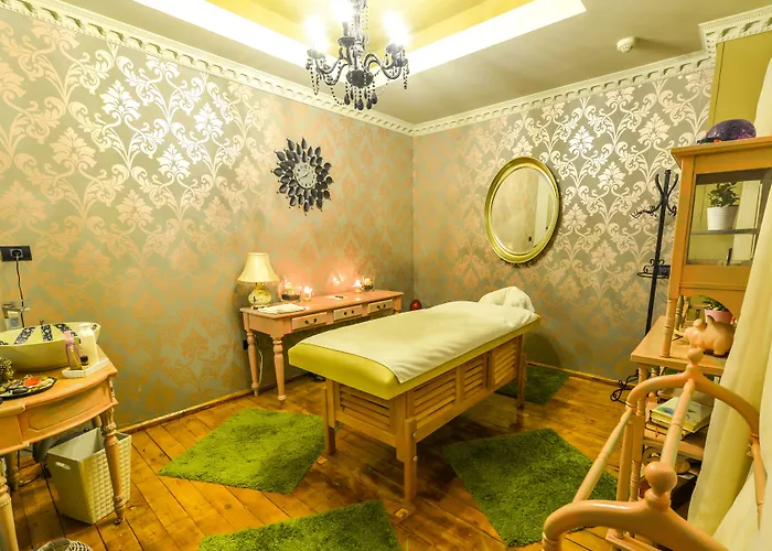 Phoenicia Grand Готель 4*