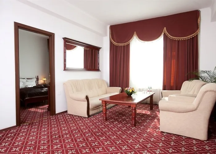 Phoenicia Grand 4* Бухарест