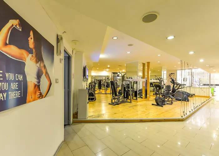 Phoenicia Grand Hotell