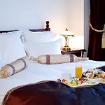 Phoenicia Grand 4*