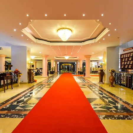 Phoenicia Grand 4*